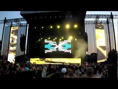 Electric Zoo Day 1 2012 Laidback Luke - Sandstorm & Till Tonight