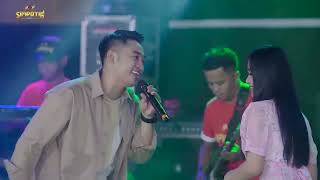 Download lagu Irwan Ft Laila Cinta Rahasia ( Simpatik Music ) mp3 Download lagu Irwan Ft Laila Cinta Rahasia ( Simpatik Music ) mp3