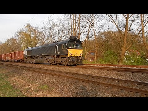 Diesel auf 6 Achsen: 266 111-4 der Beacon Rail mit EANOS Richtung Mecklenbeck (Wanne-Eickel)