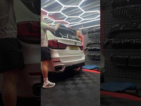 BMW X5 F15 IN FOR FULL GLOSS BLACK BODYKIT