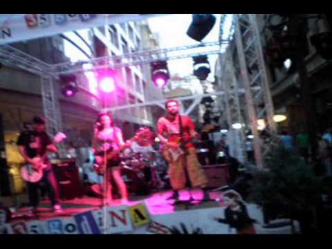 concrete worms + jimi 3b - nobody's hero.wmv