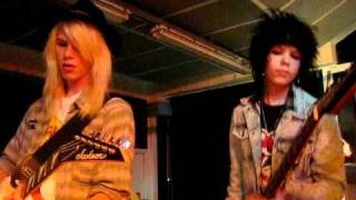 Tragic Gunns - Oriental Beat (Hanoi Rocks cover)