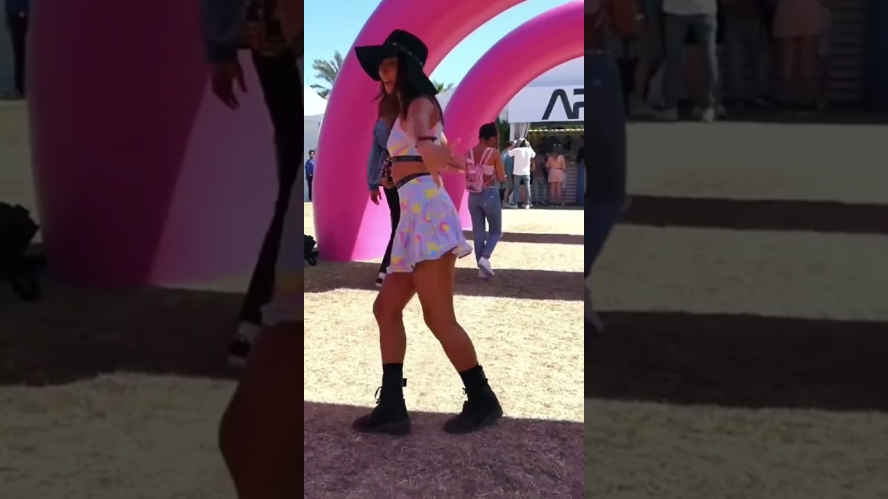 BEST SHUFFLE GIRL ELECTRO DANCE MUSIC VIDEO 2026 ON A VIRAL TIKTOK SONG❤️