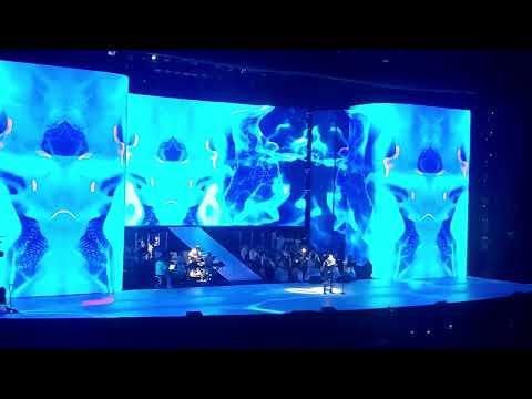 LK Mưa bay tháp cổ, Sắc màu - Tùng Dương ft Hà Trần