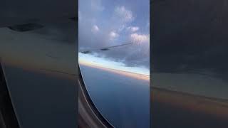 # 由紐約飛往香港- 途中 - ✈️✈️ 天空中….. 好美呀 😁😁💜💜Flying from New York to Hong Kong ….. Very Pretty 👍👍✈️✈️😬😬❤️❤️🐶🐶