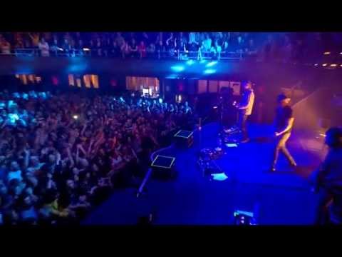 Ride - Vapour Trail live in Manchester Albert Hall
