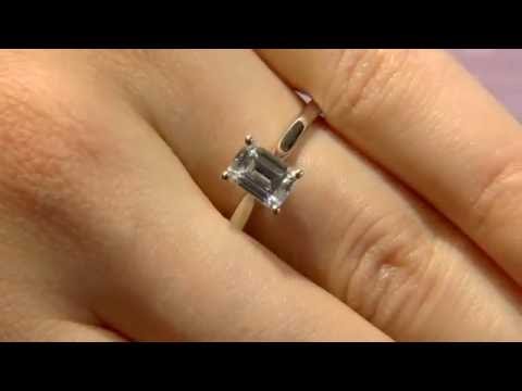 1.00 Carat Emerald Cut Diamond Solitaire Engagement ring Sr1031