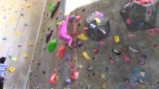 Lizzy bouldering at Rock Spot