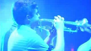 Fat Freddy's Drop-Flashback LIVE