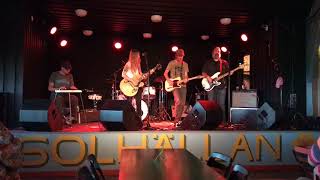 Sarah Shook and The Disarmers - Keep the Home Fires Burnin´