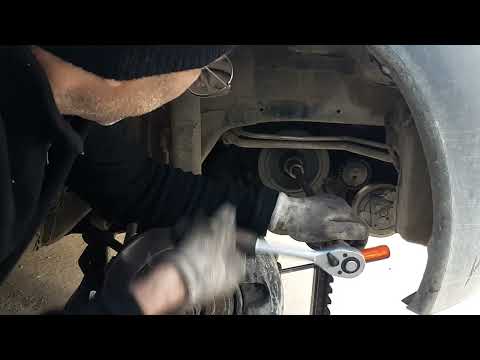 Démontage de poulie de vilebrequin