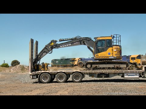 7902v Pacific National Mildura Containers (10/2/2021) - PoathTV Australian Trains & Railways