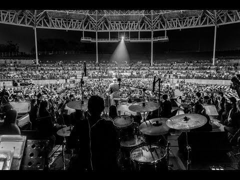 Se Siente Bien - Entrelineas ft. Orquesta Filarmónica de Costa Rica (En Vivo)