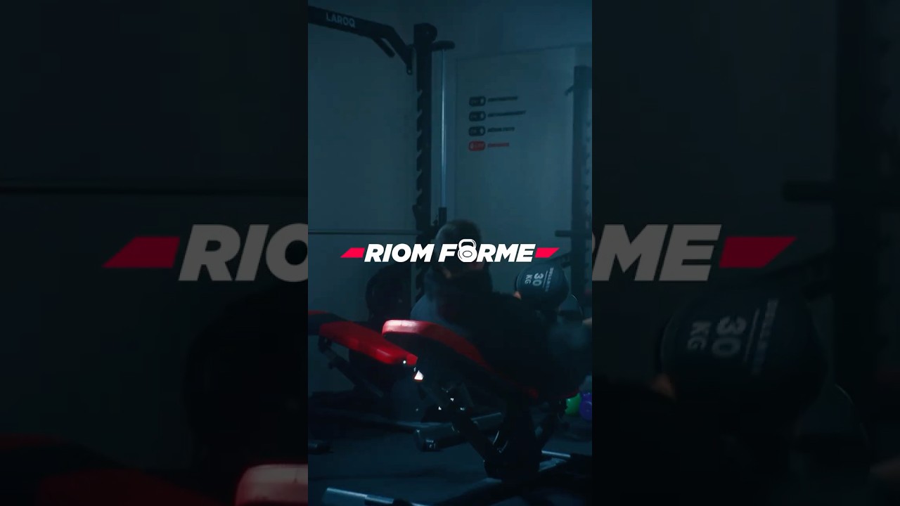 Riom Forme — Pub verticale
