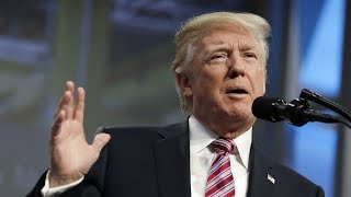 Trump dice que “Puerto Rico es una isla rodeada de agua”