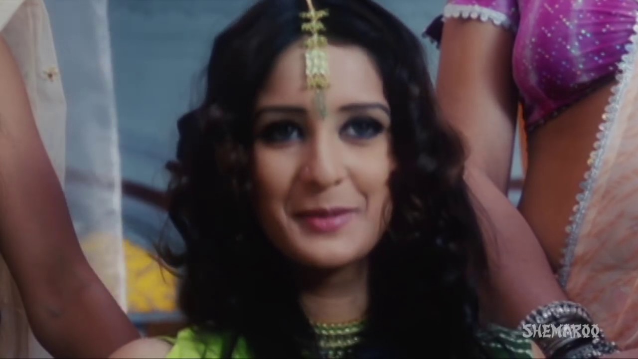 Kyo Ajkal Aksar Kahi Ud Jata Hai Lyrics | 7 1 – 2 Phere | Antara Choudhary | Shantanu Moitra