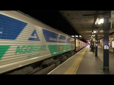 (HD) GBRf 66711 at Oxford & Didcot working 'The Cotswold Eden' tour - 27/8/19