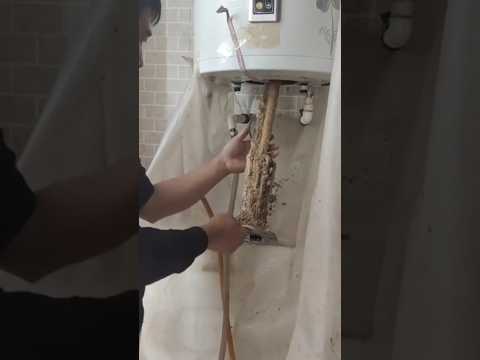 😱 electric geyser heating element replacement ⚡🔧🪛👨‍🔧😱😱 #ac #restoration #acservicing #fridge #servic