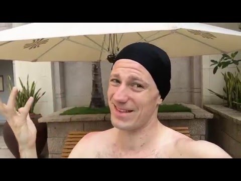 BLISS | Taiwan 2016 2/7 - Badekappen, Glücksbrunnen und alte Damen