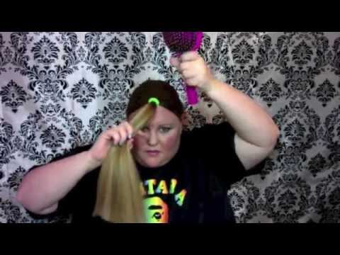 How to beautifully cut your own hair (M by Mickie)