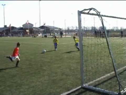 Hooglanderveen F11 - Achterveld F4 uitslag 2-1