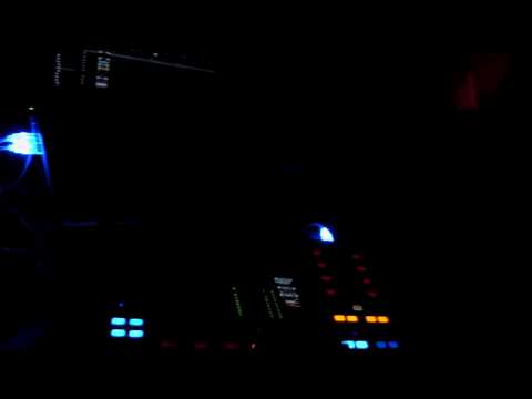 23.12.11 Xaxa @ Finca Stuttgart plays Butch - Drummers Drama