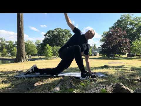 Exerceo Fitness video.