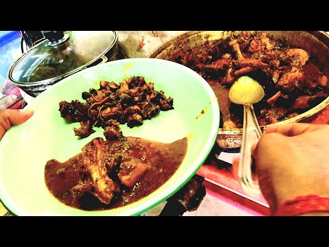 Spicy curried conchs and dhalpuri 🔥