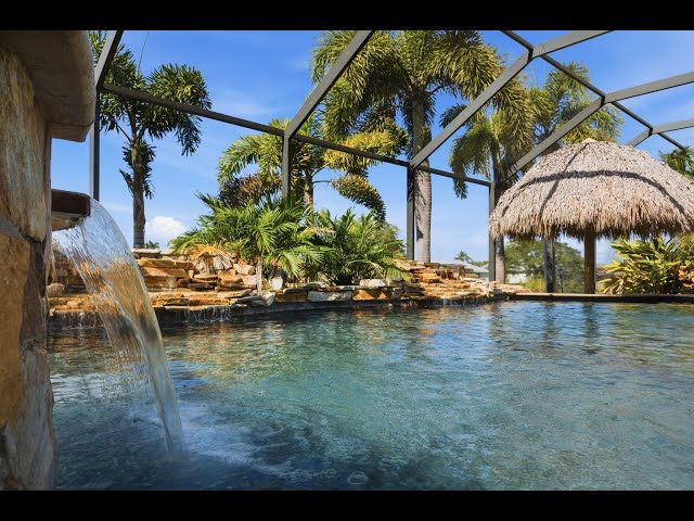 Canadian Owned - SW Florida Luxury Vacation Rental Home in Florida in Canada