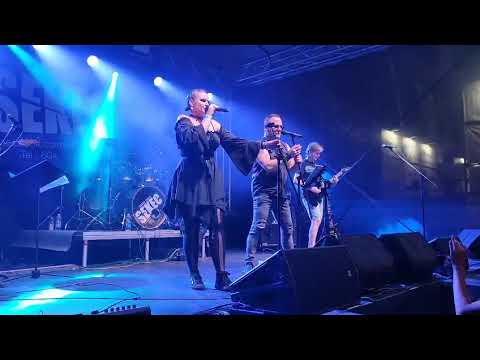 Jiřina Lysáková - Jiřina Lysáková ft. SEKEC - Zimní královna (LIVE cover, Slovácké