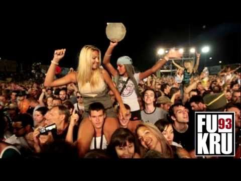 JUICE   AKO AKO 2012 feat VOX SALIER DEL FLORES GUCHA