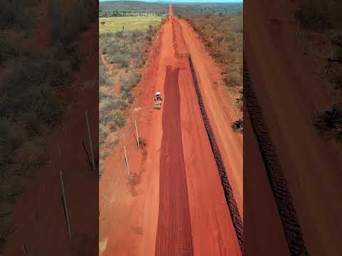 🚧 BA-617: OBRAS SEGUEM AVANÇANDO ENTRE CACULÉ E CONDEÚBA!