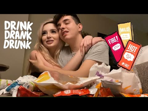 eating Taco Bell for 4 min straight w/ my childhood bestie MUKBANG