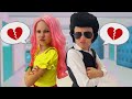 Alice And Johny Love Story At School With Friends