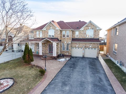 99 Whitwell Drive Brampton