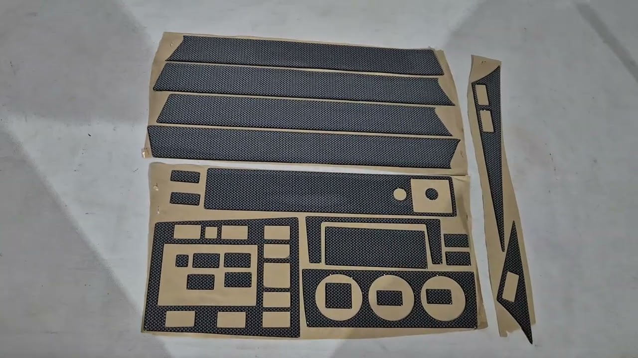 Накладки на панель приборов (25 шт.) Video 1