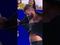 Which Is Better, Benoit Paire's shirt rip or the fan reaction? ?
