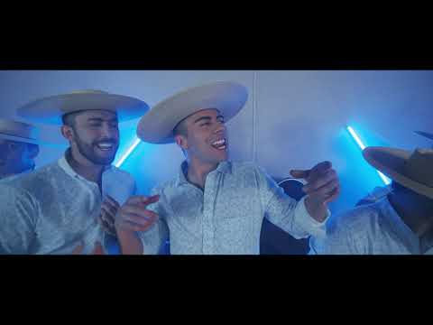 A los 4 Vientos - CARIÑO MALO - Video Clip Oficial