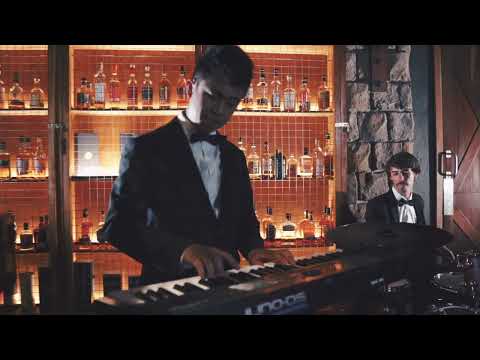 Event Entertainers Presents - The Uprights