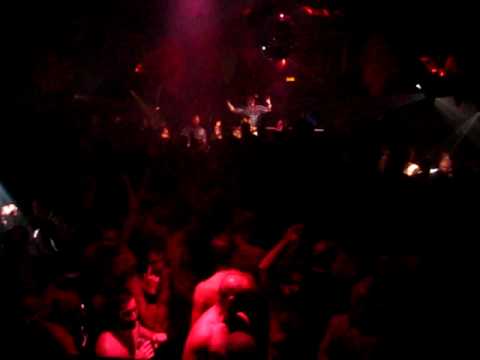 XXL London Sat 12th Dec 2009 - Main Floor Action 'Meet Her At the Love Parade'