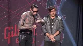 APMAs 2015: Trace Cyrus of Metro Station calls out All Time Low