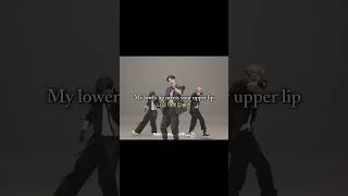 Download lagu Upside down kiss - Lyrics #shorts mp3