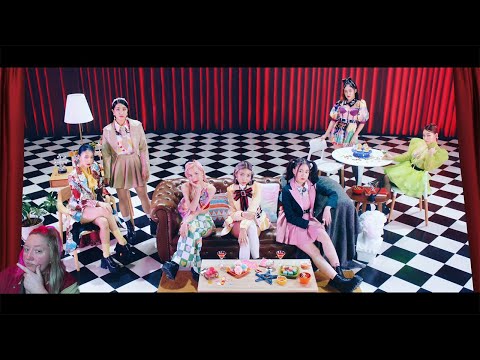 I react to: 4EVE - "TRICK OR TREAT" M/V