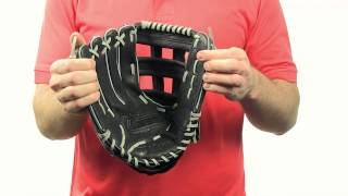 Video thumbnail: Wilson Elite Softball Series: A2449
