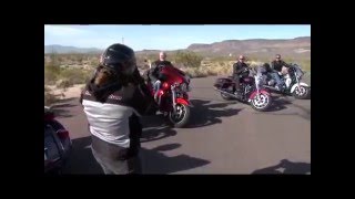 Harley-Davidson Tri-Glide Ultra Classic 2014 (Vídeo Oficial / Official Video)