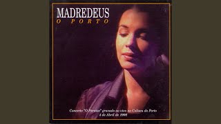 Os Dias São À Noite (Live)