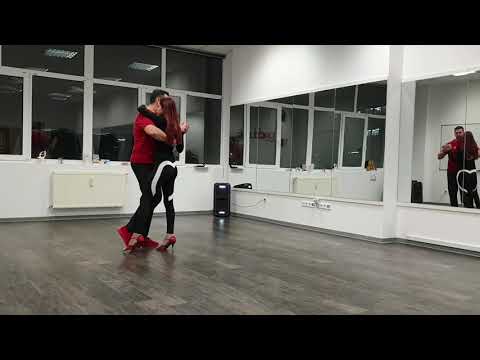 Nelson Freitas - Rebound chick | Kizomba BG -  Warming up before classes