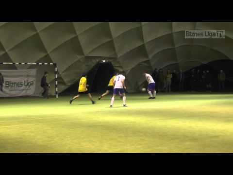 12.01.2015 III Biznes Liga A - EY vs. KPR