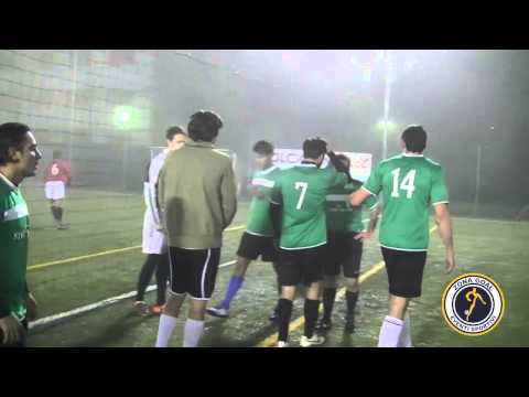 Zona Goal Stone Island   Peones   Sintesi