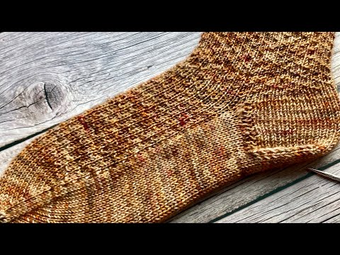 Simple + beautiful sock pattern knitting - No. 3
